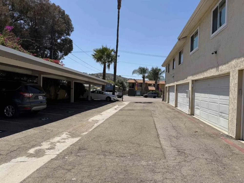 9220 Kenwood #F Spring Valley, CA 91977