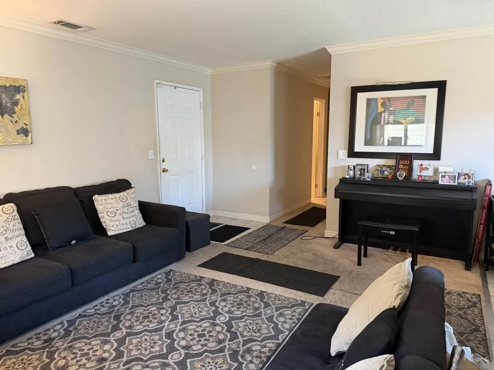 9220 Kenwood #F Spring Valley, CA 91977