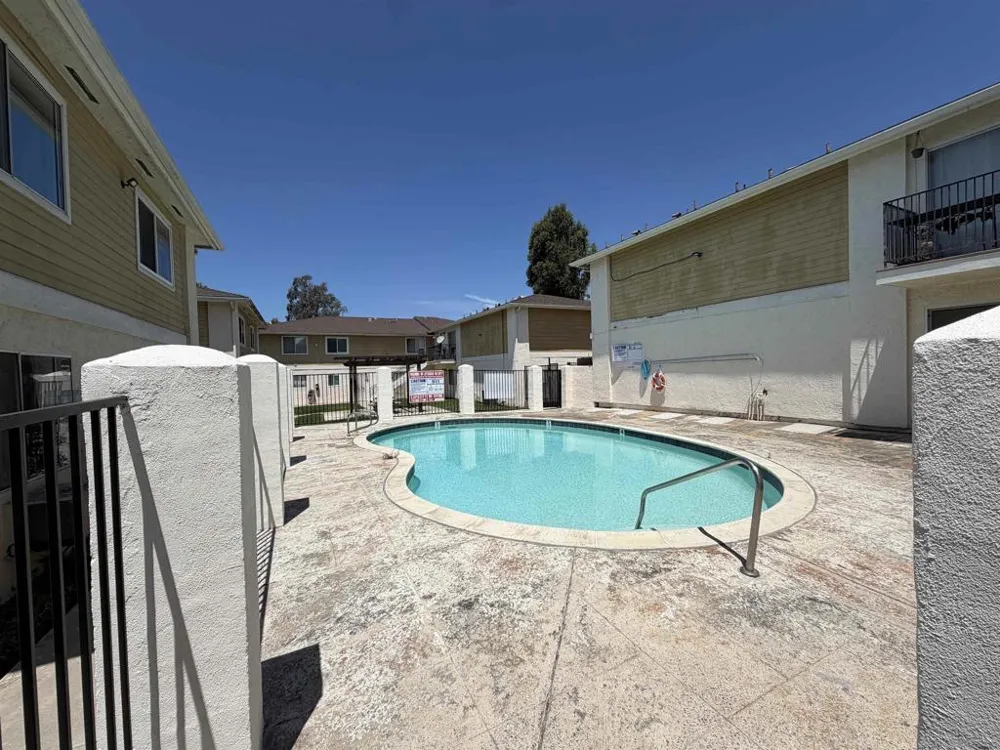 9220 Kenwood #F Spring Valley, CA 91977