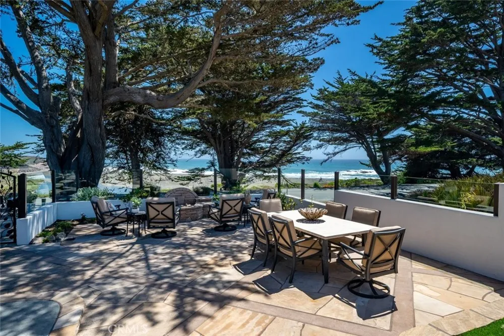 5752 Moonstone Beach Cambria, CA 93428