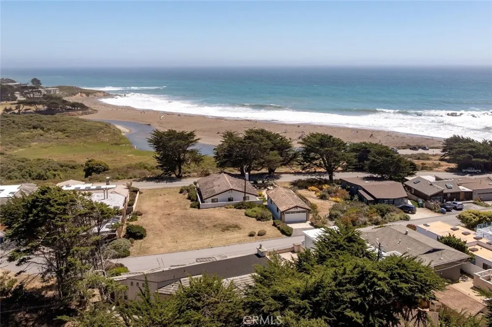 5752 Moonstone Beach Cambria, CA 93428