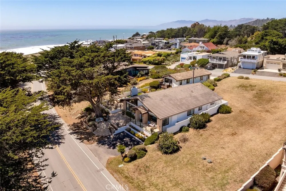 5752 Moonstone Beach Cambria, CA 93428