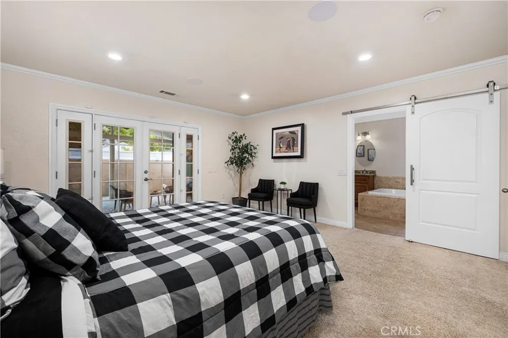 3702 Petaluma Long Beach, CA 90808