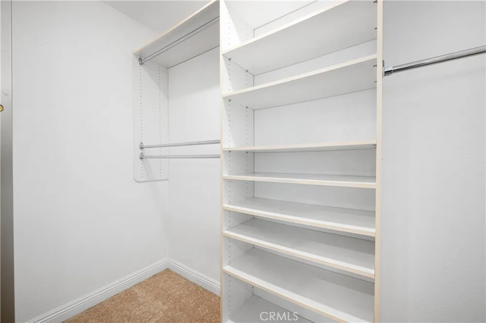 3702 Petaluma Long Beach, CA 90808