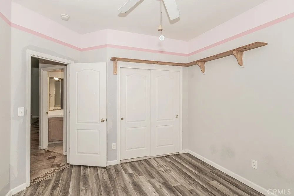 6589 E Michigan Fresno, CA 93727