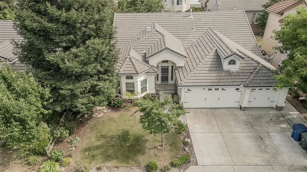 6589 E Michigan Fresno, CA 93727