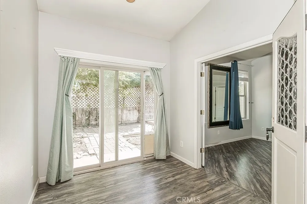 6589 E Michigan Fresno, CA 93727