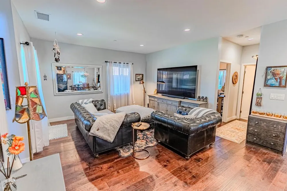 569 Delaware St Imperial Beach, CA 91932