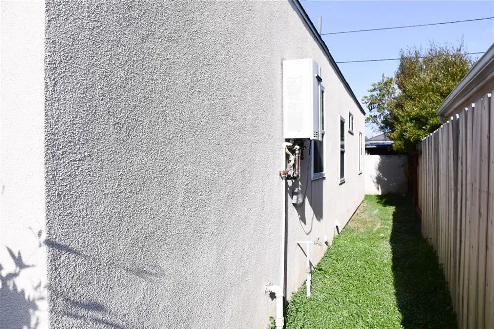 132 S Lime Orange, CA 92868