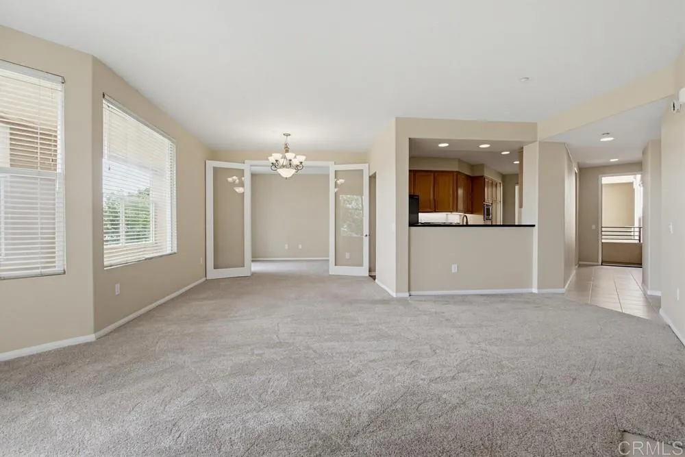823 Kalpati Cir #201 Carlsbad, CA 92008