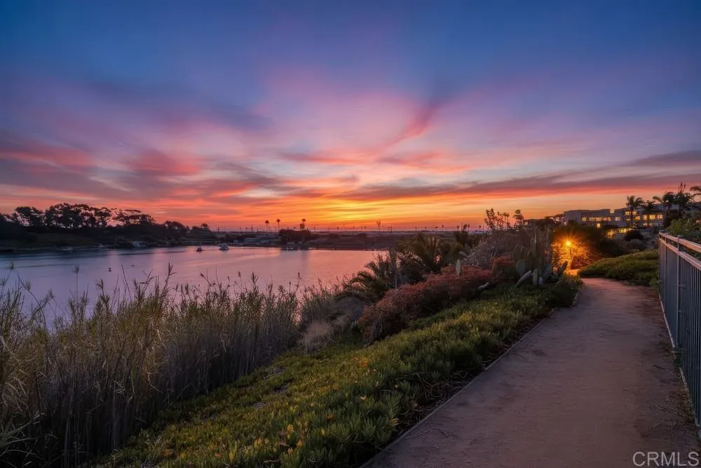 823 Kalpati Cir #201 Carlsbad, CA 92008