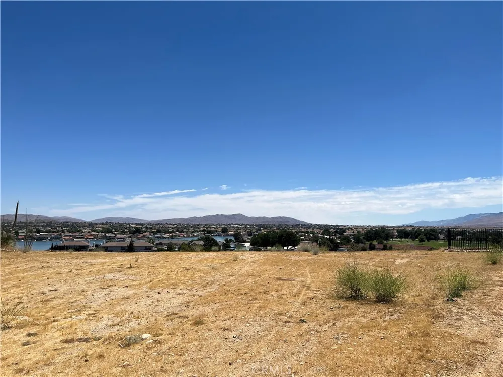 18035 Wildwood Victorville, CA 92395