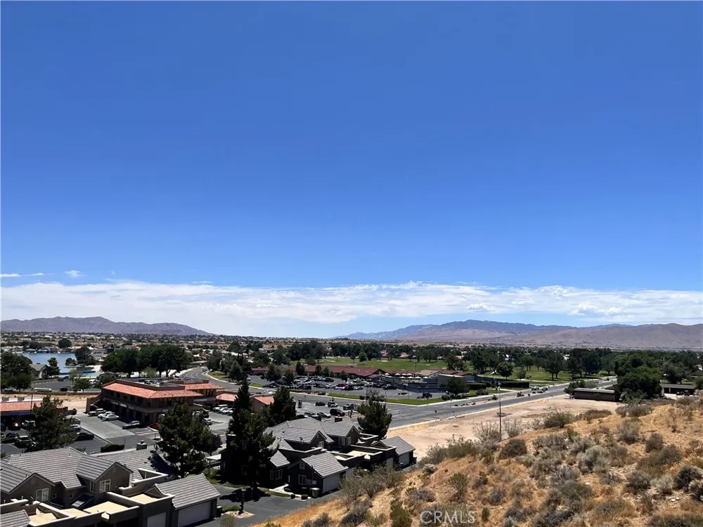 18035 Wildwood Victorville, CA 92395
