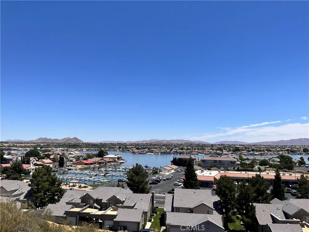 18035 Wildwood Victorville, CA 92395