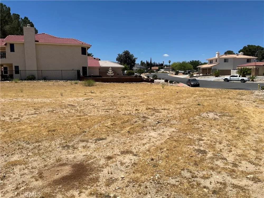 18035 Wildwood Victorville, CA 92395