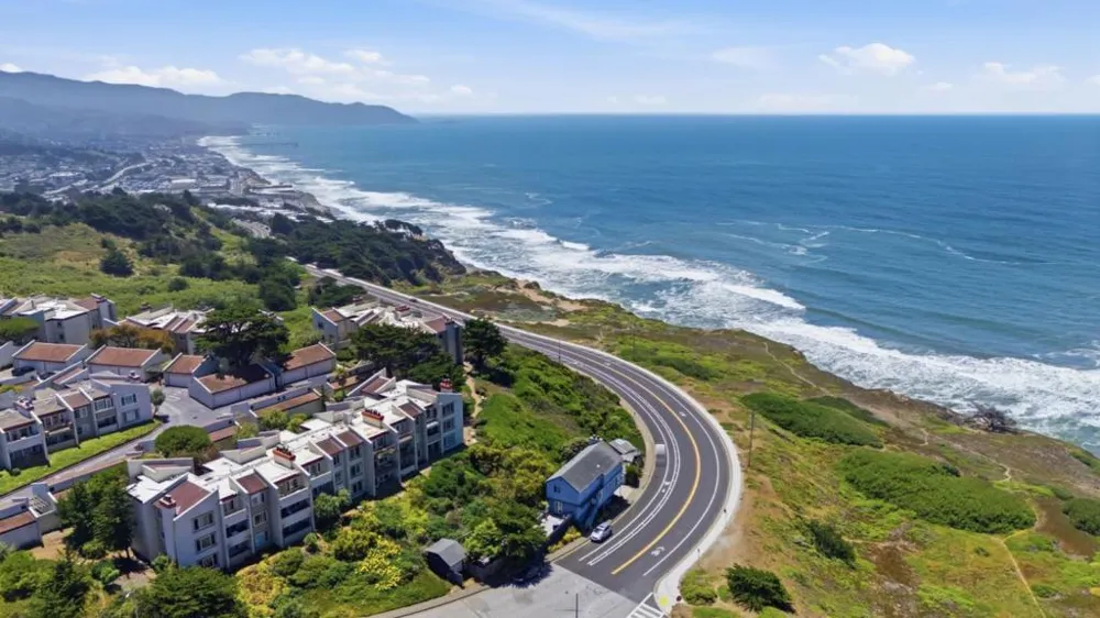 5017 Palmetto Avenue #62 Pacifica, CA 94044