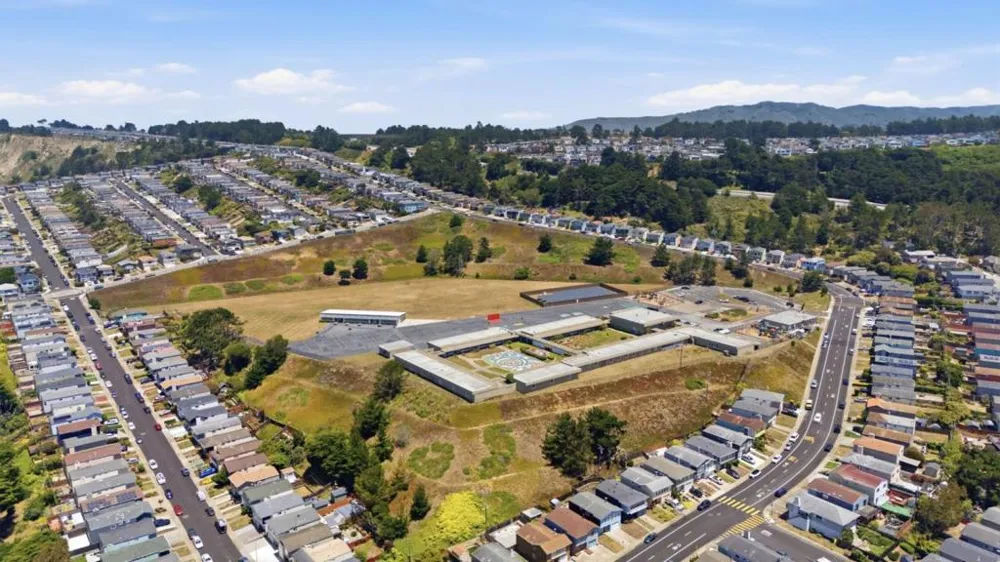 5017 Palmetto Avenue #62 Pacifica, CA 94044