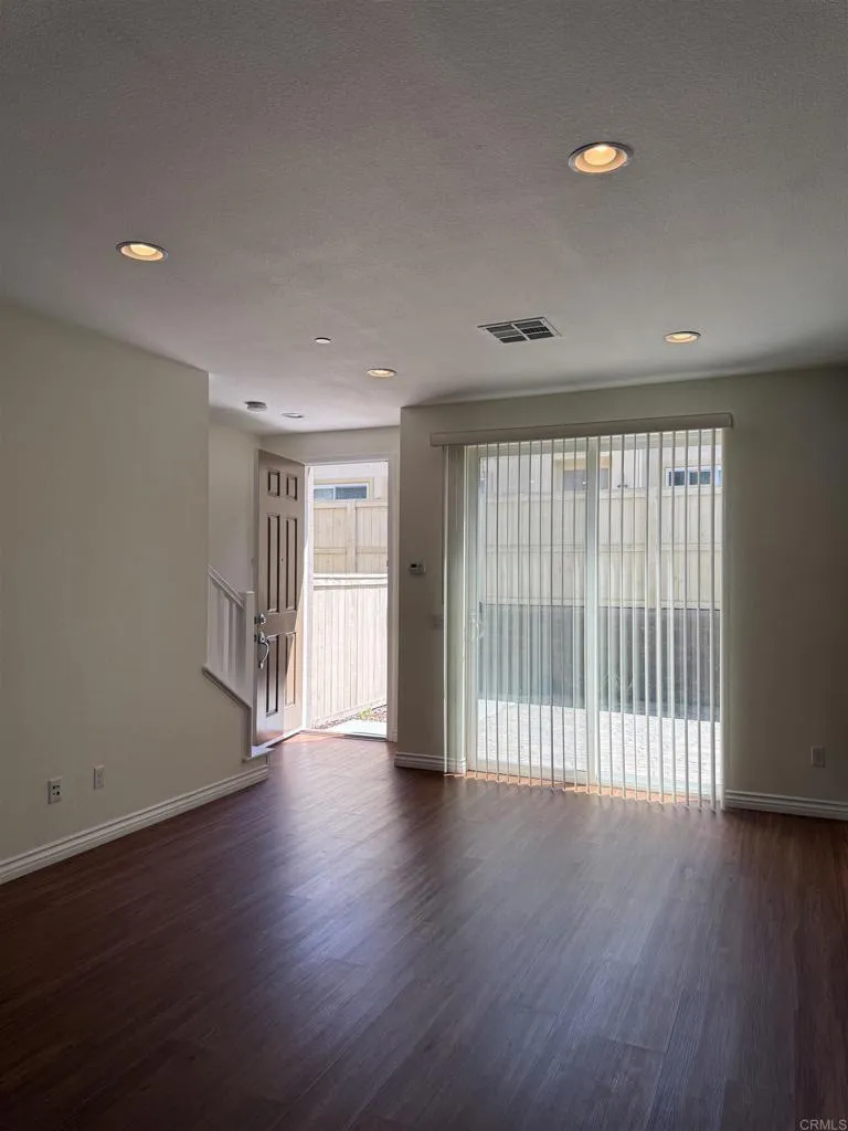 1381 Caminito Veranza Chula Vista, CA 91915
