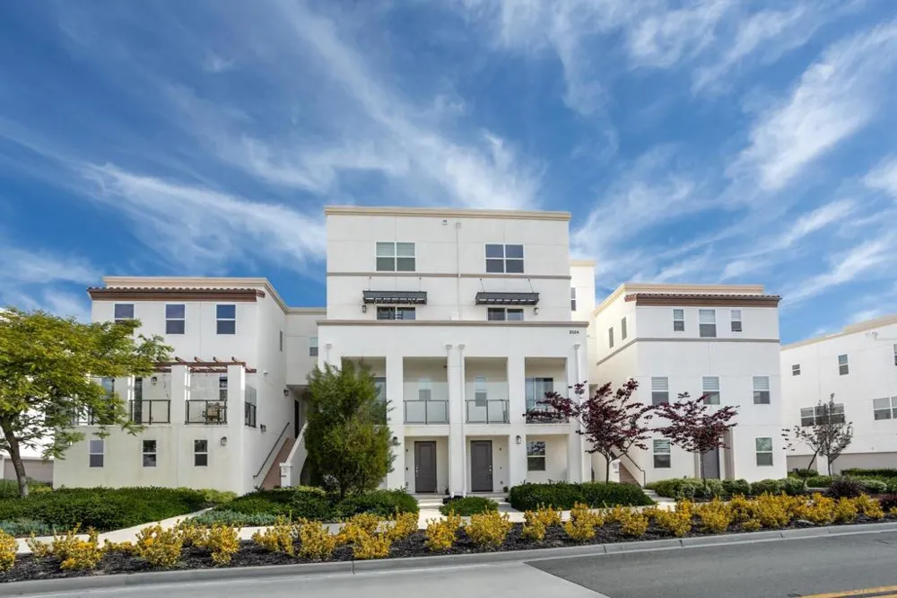 2024 Luzon Lane #5 Chula Vista, CA 91915