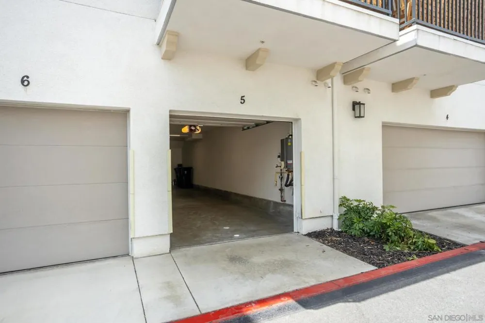 2024 Luzon Lane #5 Chula Vista, CA 91915