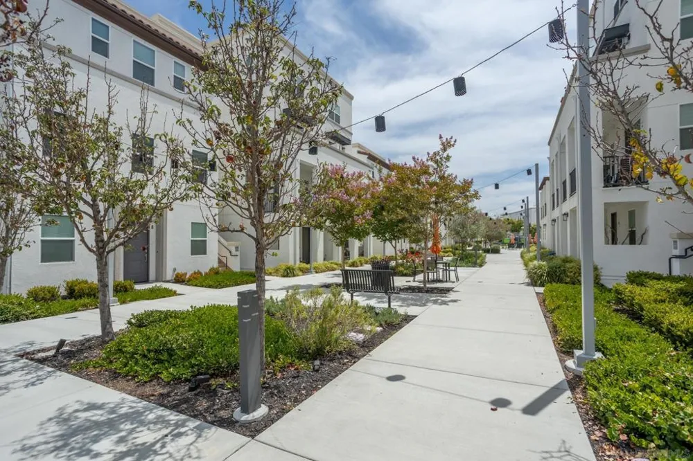 2024 Luzon Lane #5 Chula Vista, CA 91915