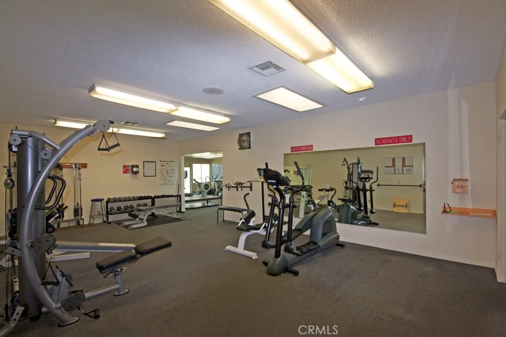 8877 Lauderdale Court #210-G Huntington Beach, CA 92646