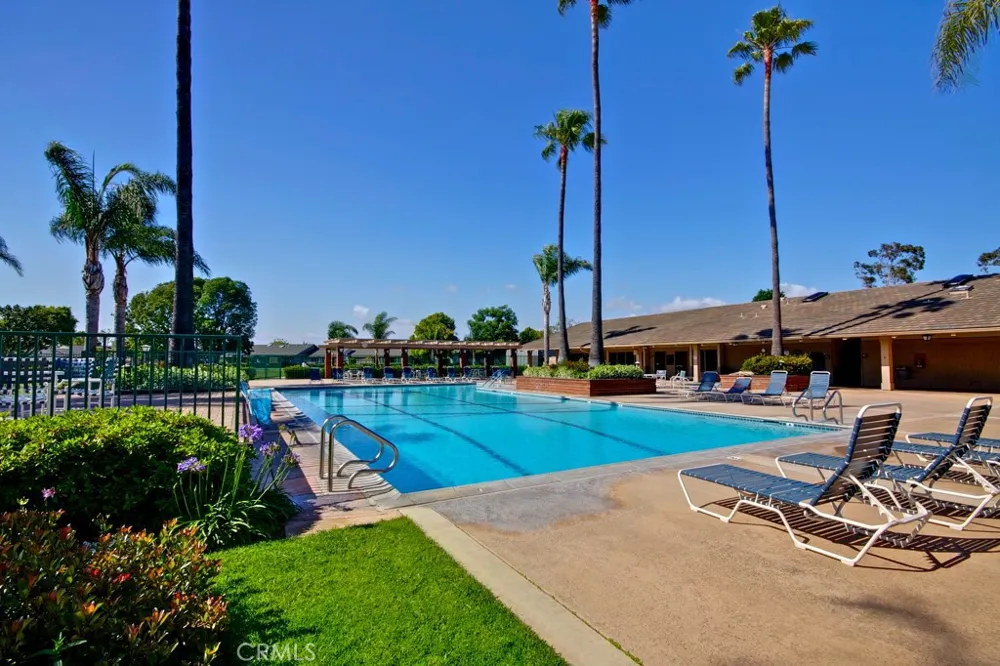 8877 Lauderdale Court #210-G Huntington Beach, CA 92646