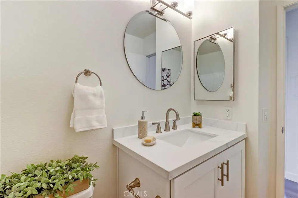 8877 Lauderdale Court #210-G Huntington Beach, CA 92646