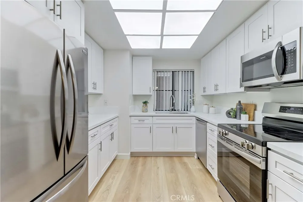 8877 Lauderdale Court #210-G Huntington Beach, CA 92646