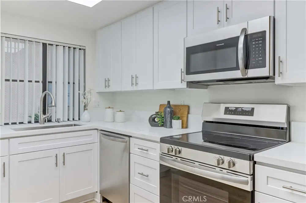 8877 Lauderdale Court #210-G Huntington Beach, CA 92646