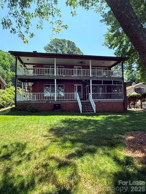 21107 Island Forest Drive Cornelius, NC 28031
