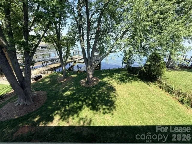 21107 Island Forest Drive Cornelius, NC 28031