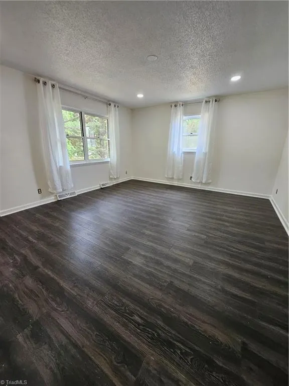 3298 E NC Highway 89 E Walnut Cove, NC 27052