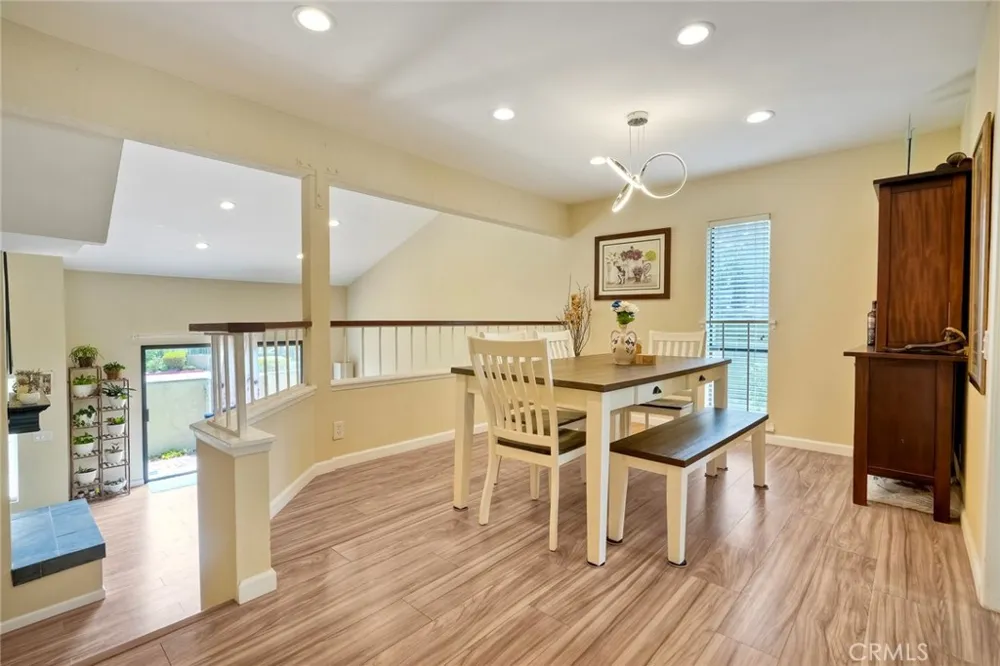 3304 Caminito Eastbluff #143 La Jolla, CA 92037