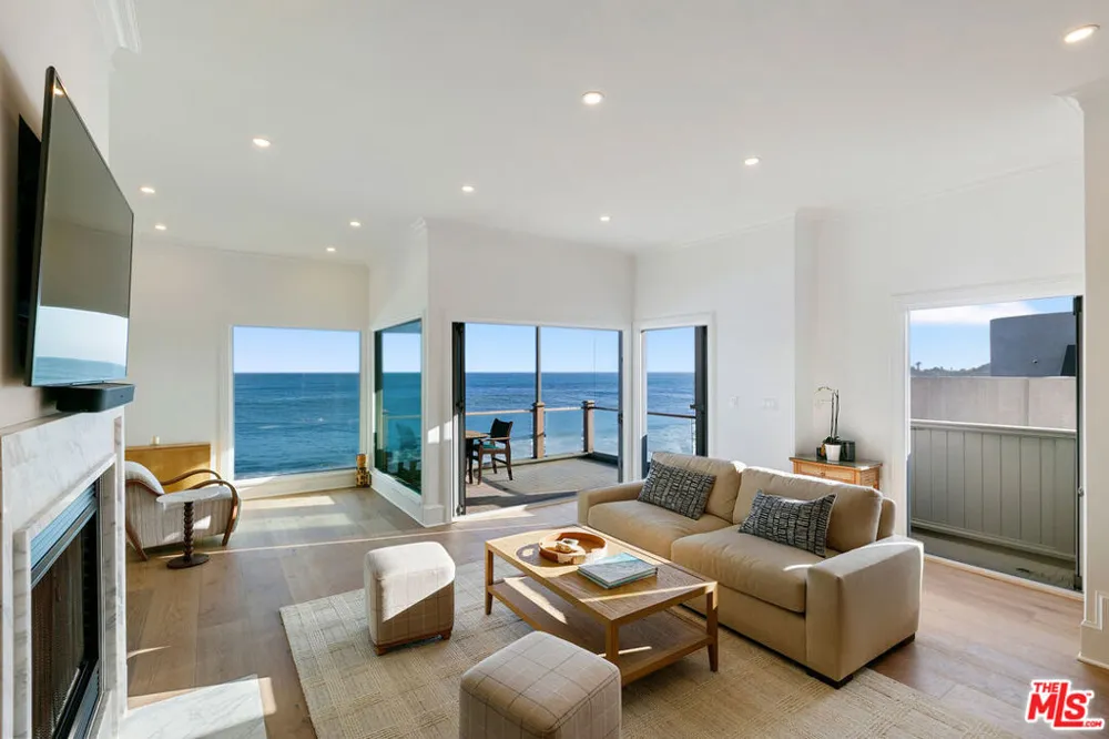 22630 Pacific Coast Highway #1 Malibu, CA 90265