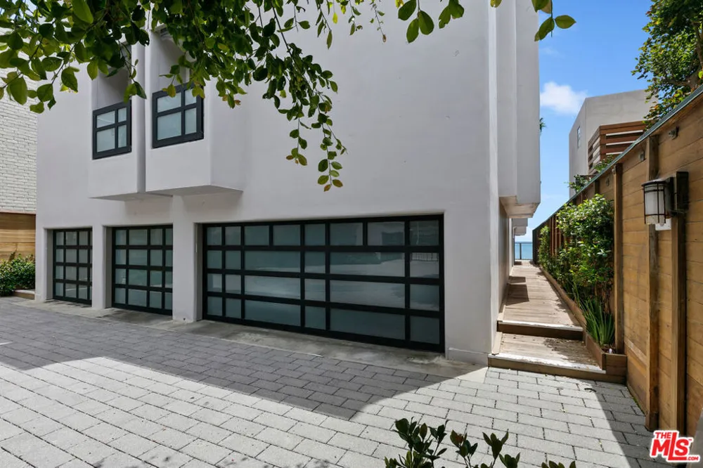 22630 Pacific Coast Highway #1 Malibu, CA 90265