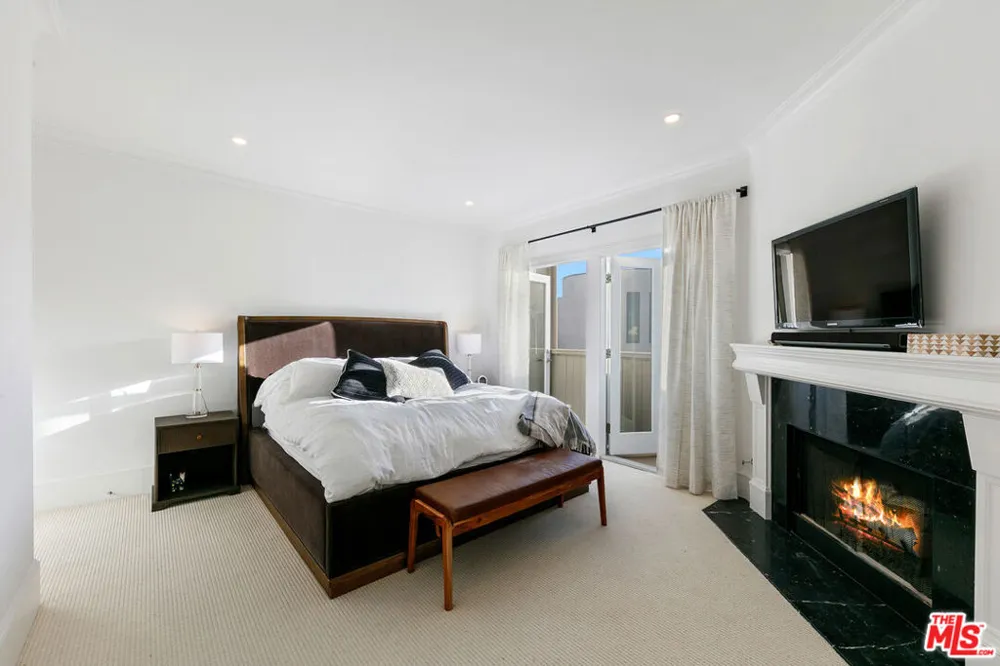 22630 Pacific Coast Highway #1 Malibu, CA 90265