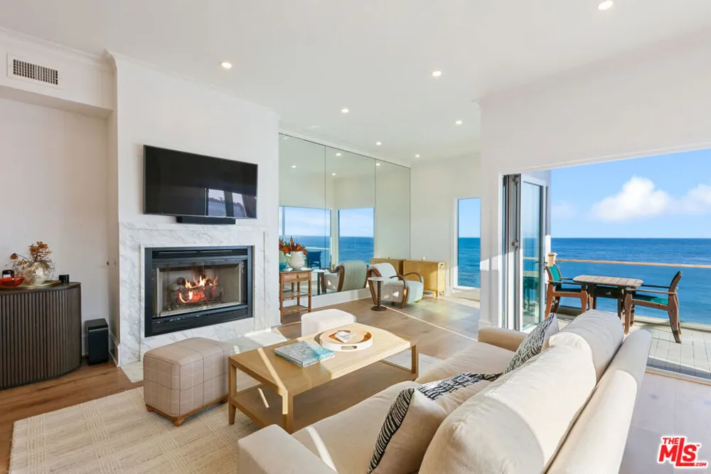 22630 Pacific Coast Highway #1 Malibu, CA 90265
