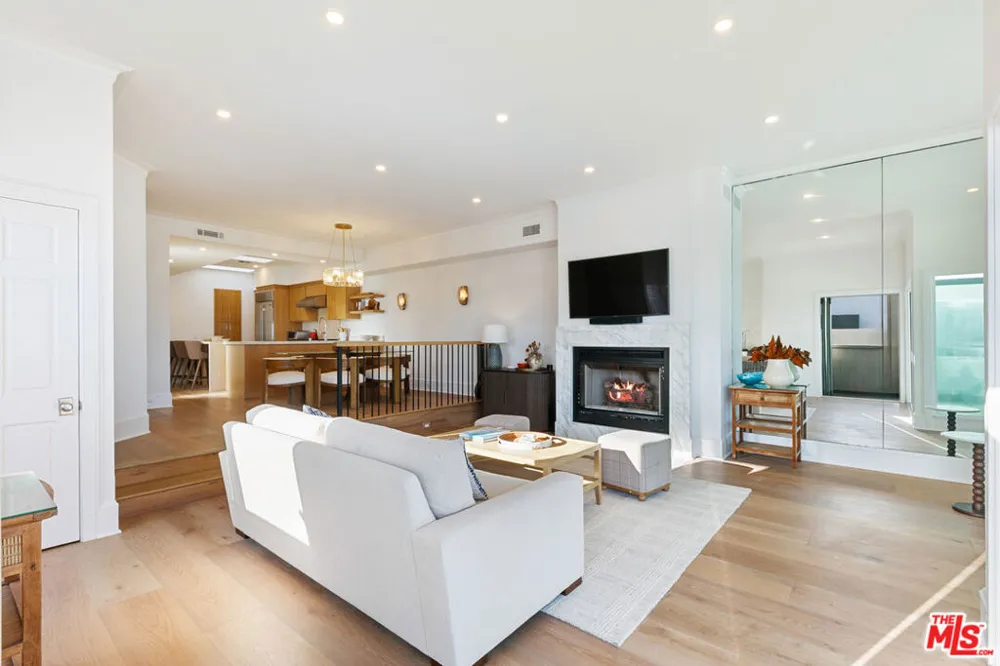 22630 Pacific Coast Highway #1 Malibu, CA 90265