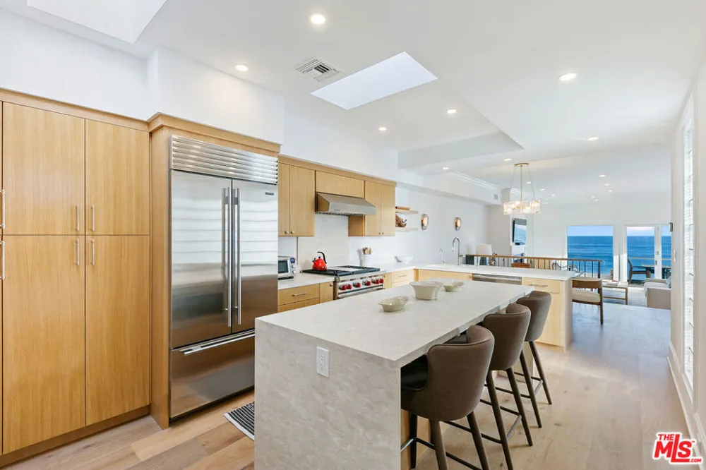 22630 Pacific Coast Highway #1 Malibu, CA 90265