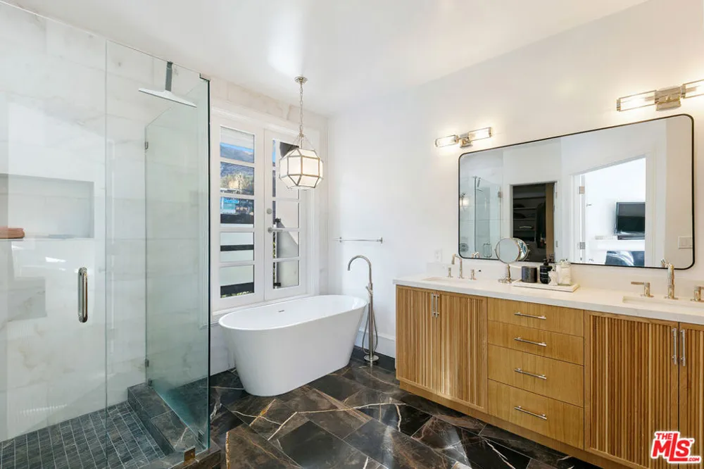 22630 Pacific Coast Highway #1 Malibu, CA 90265
