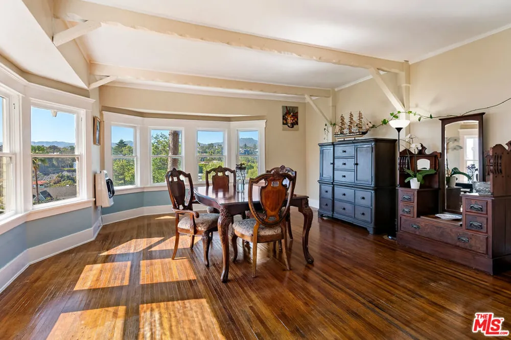 207 Ocean Ave Ext Santa Monica, CA 90402