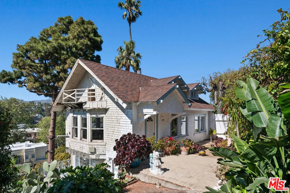 207 Ocean Ave Ext Santa Monica, CA 90402