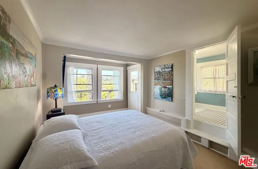 207 Ocean Ave Ext Santa Monica, CA 90402