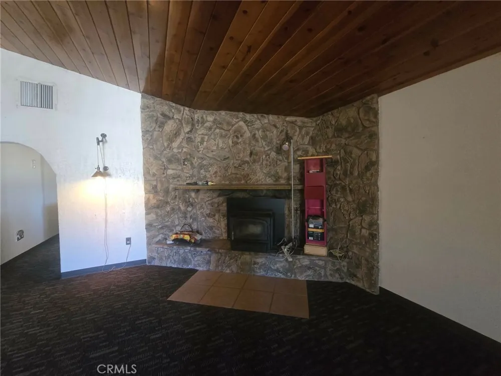 141 Crooks Barstow, CA 92311