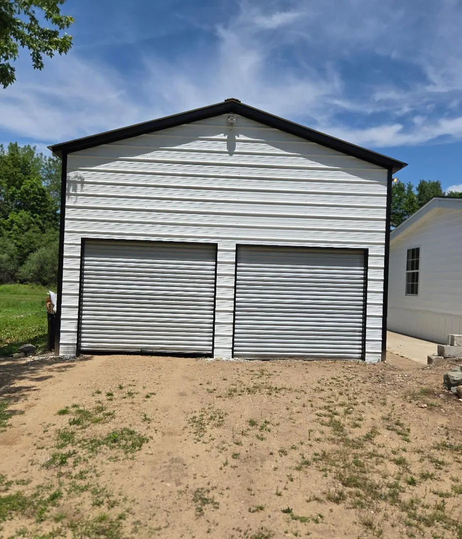 475 Tyler Road Wayland, MI 49348