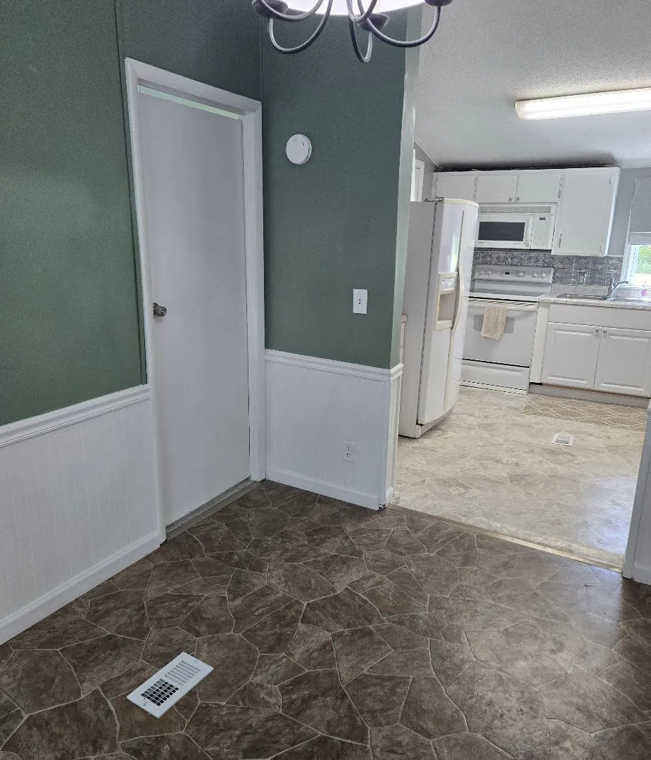 475 Tyler Road Wayland, MI 49348