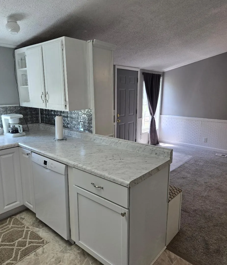 475 Tyler Road Wayland, MI 49348