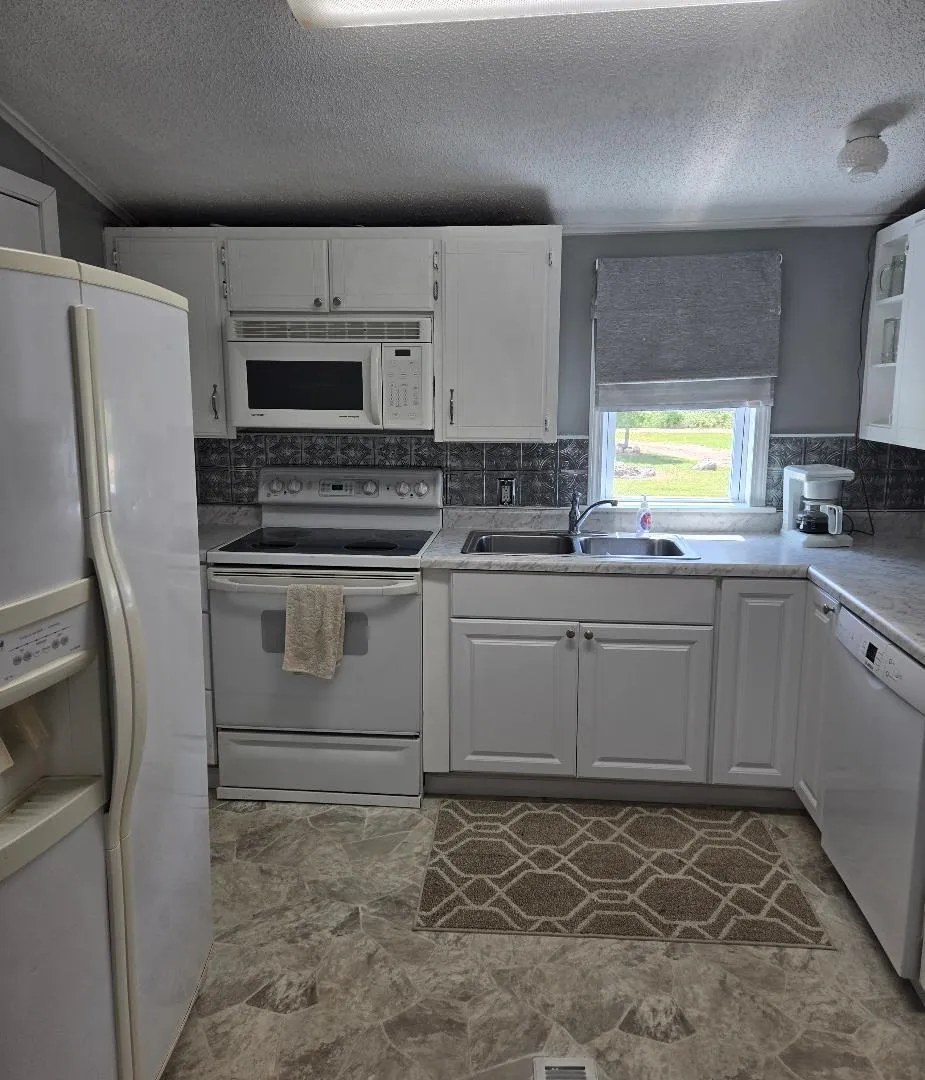 475 Tyler Road Wayland, MI 49348