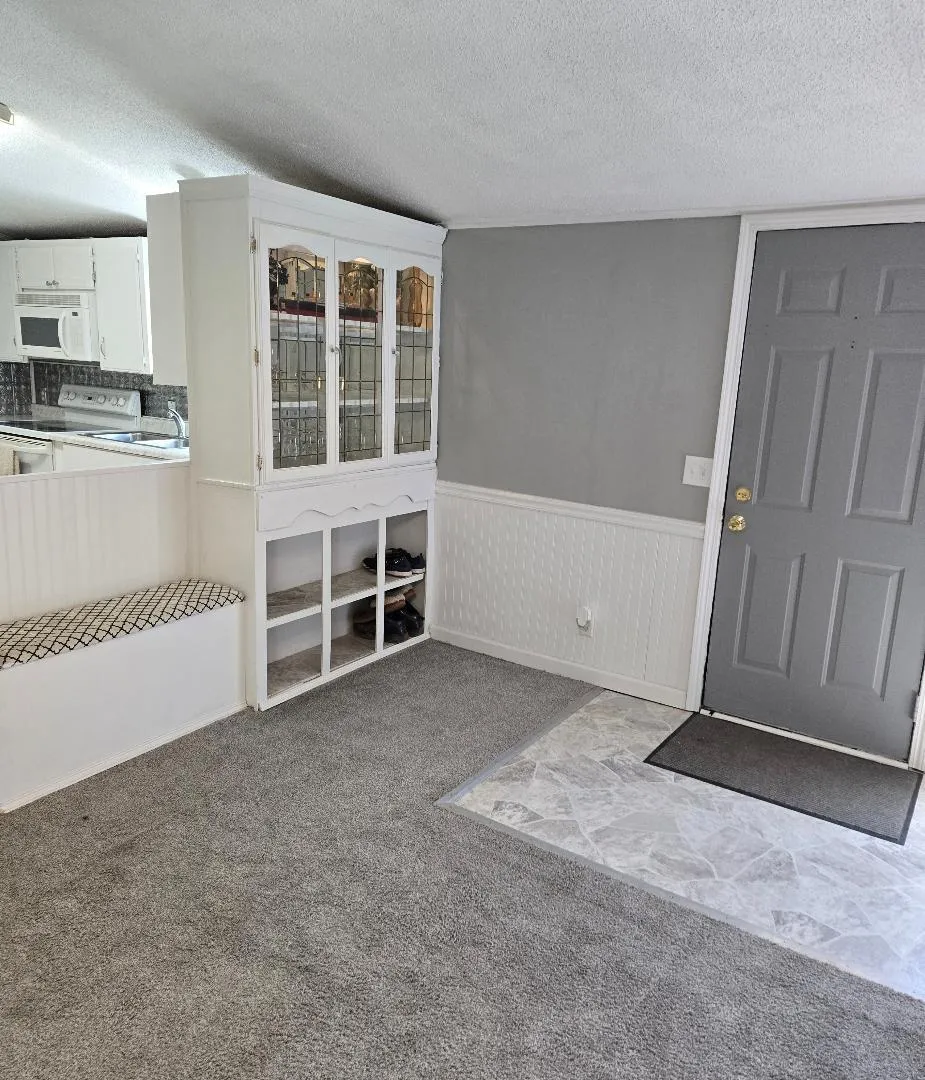 475 Tyler Road Wayland, MI 49348